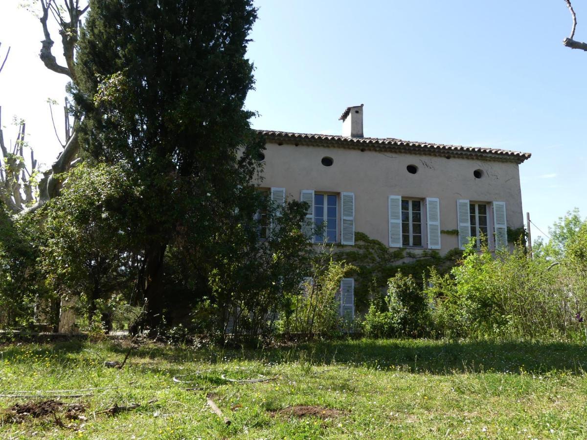 Le Charme D'Une Vieille Bastide Provencale Solliès-Pont Exteriör bild
