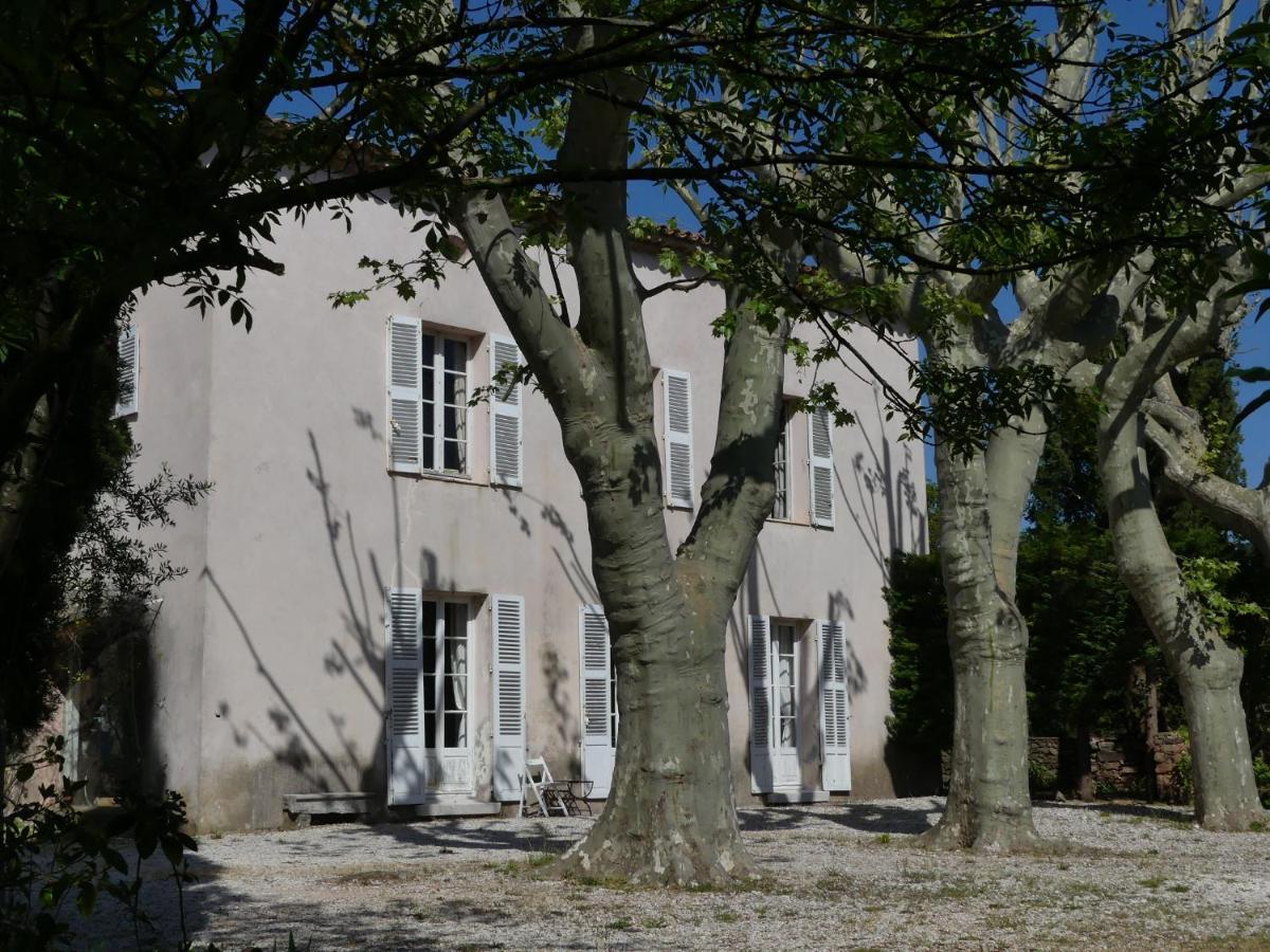 Le Charme D'Une Vieille Bastide Provencale Solliès-Pont Exteriör bild