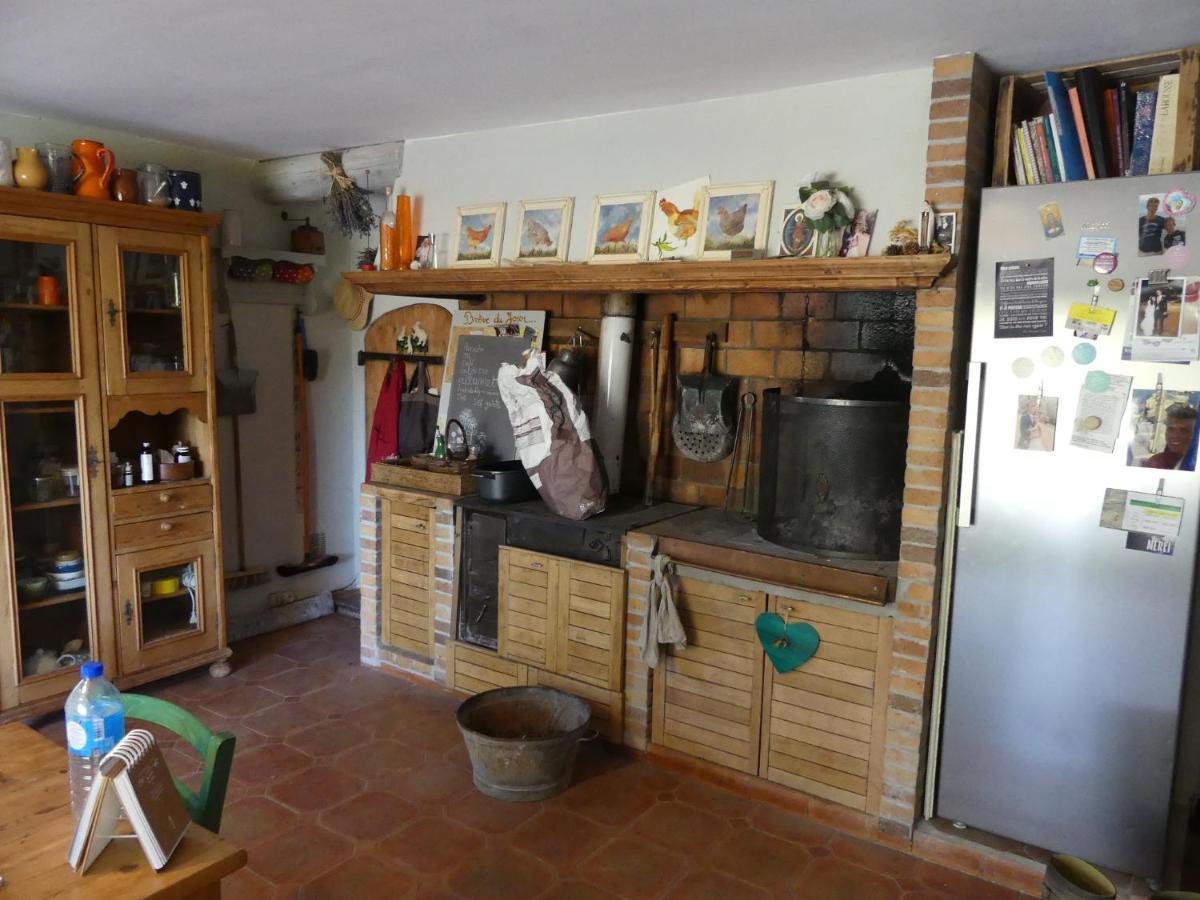 Le Charme D'Une Vieille Bastide Provencale Solliès-Pont Exteriör bild
